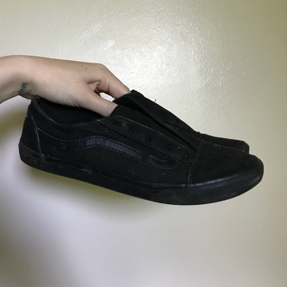 all black vans sk8 low